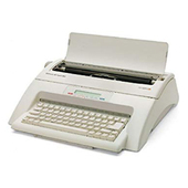 Olympia Carrera de Luxe Typewriter MD